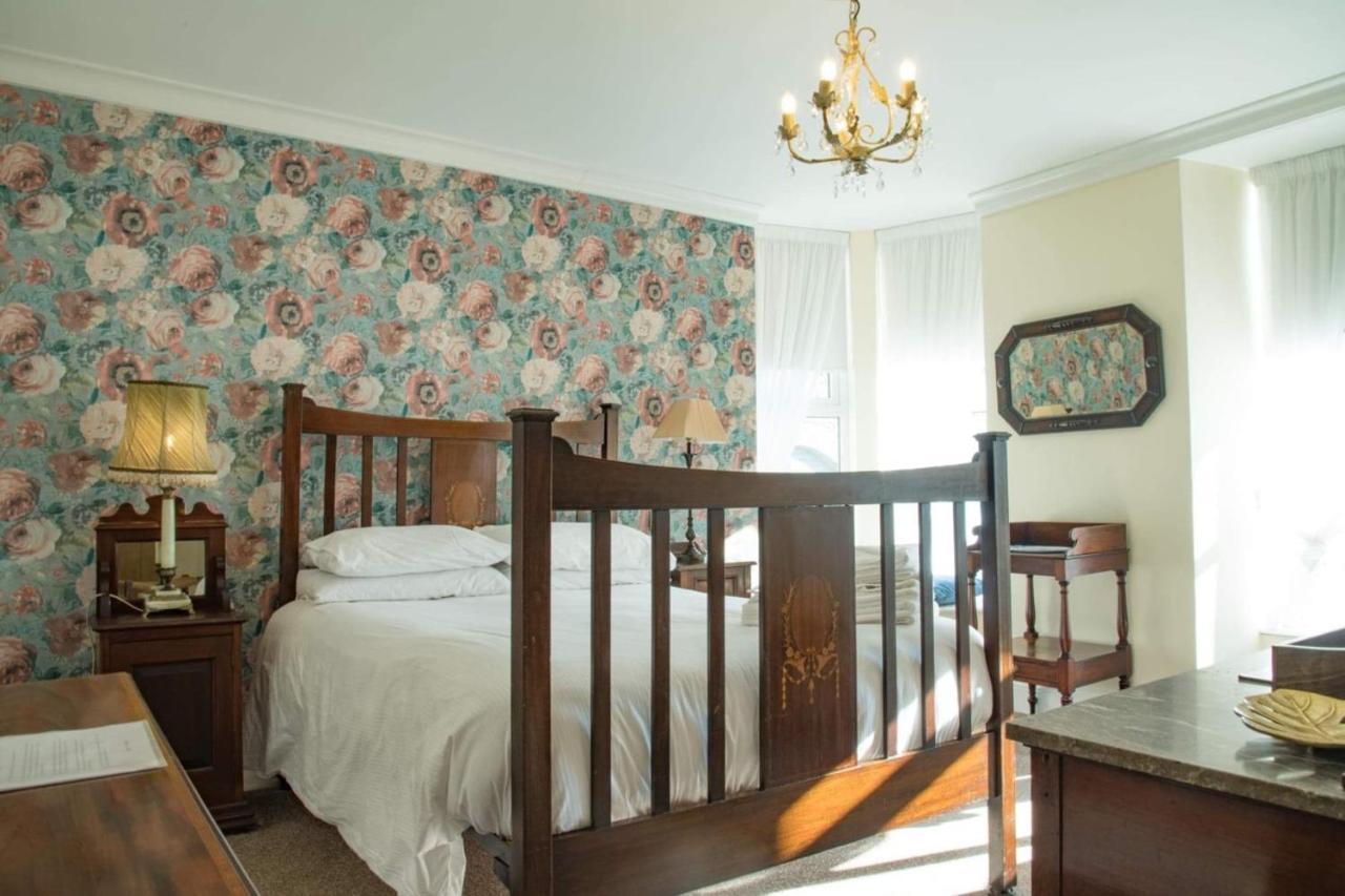 The Royal Bed and Breakfast Barmouth Exteriör bild