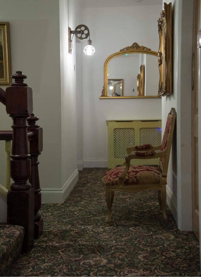 The Royal Bed and Breakfast Barmouth Exteriör bild