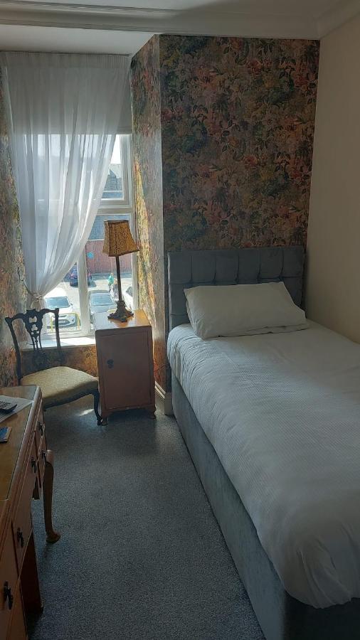 The Royal Bed and Breakfast Barmouth Exteriör bild