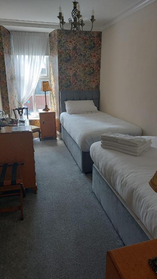 The Royal Bed and Breakfast Barmouth Exteriör bild