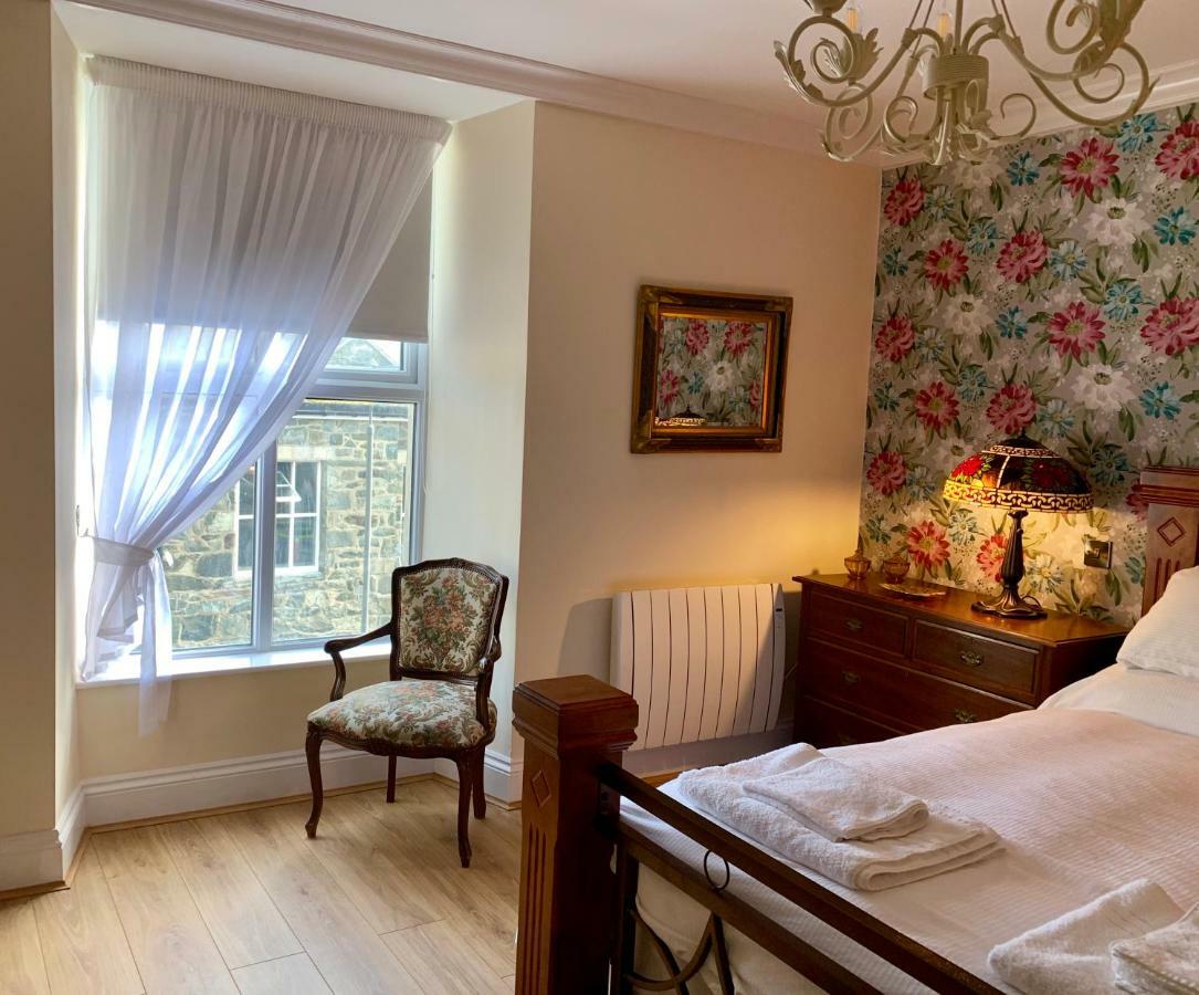The Royal Bed and Breakfast Barmouth Exteriör bild
