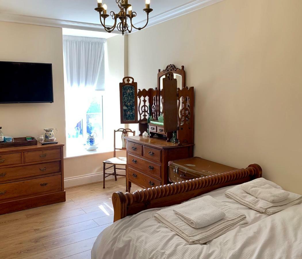 The Royal Bed and Breakfast Barmouth Exteriör bild
