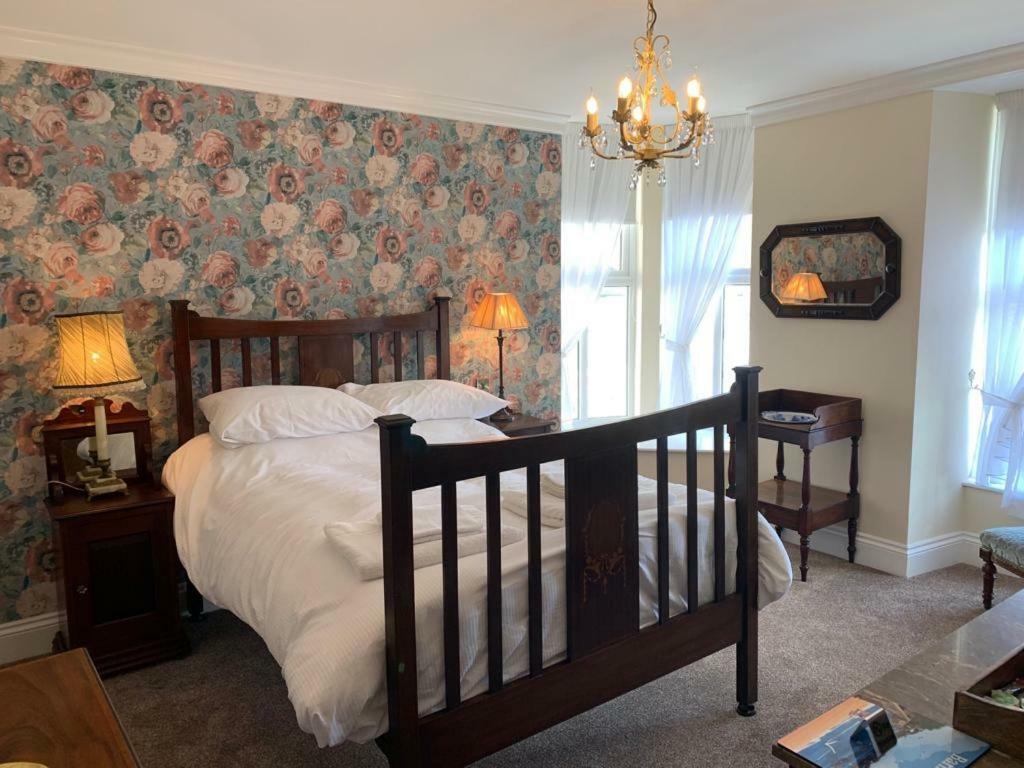 The Royal Bed and Breakfast Barmouth Exteriör bild